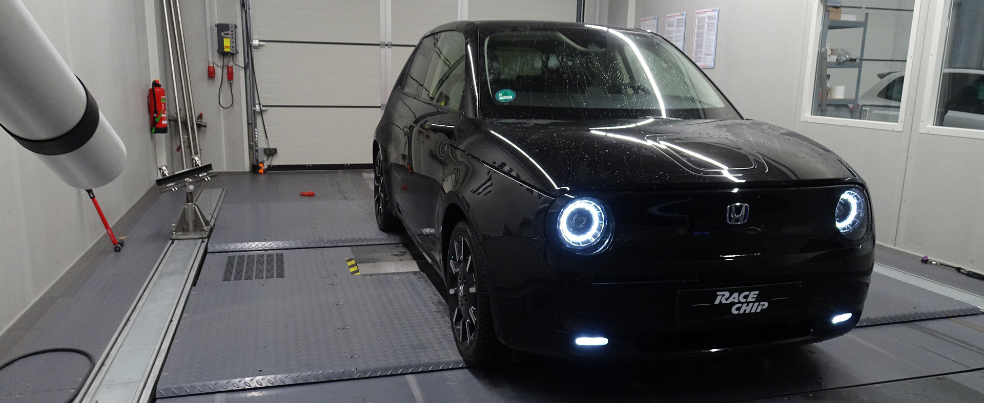 BMW 430i 2021: Test / Drive / Dyno / 100 200